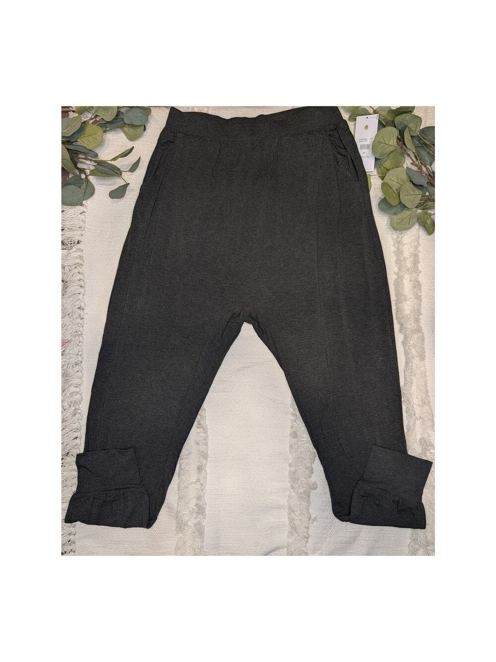Beyond Yoga Harem Pant in Dark Heather Grey